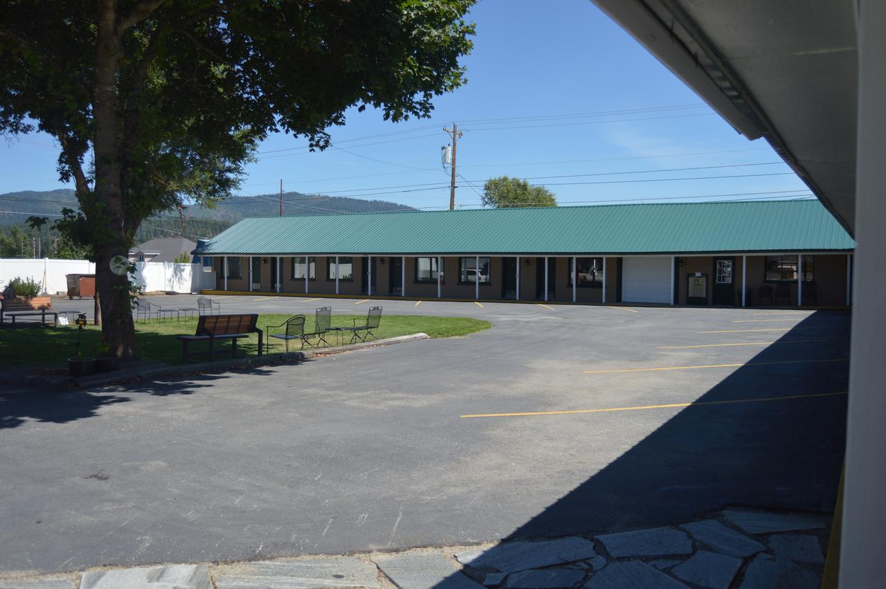 Newport Antler Motel Exteriér fotografie